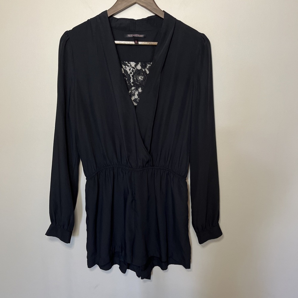 Victoria's Secret Long Sleeve Lace Smocked Waist Romper Jumpsuit‎ Black Medium